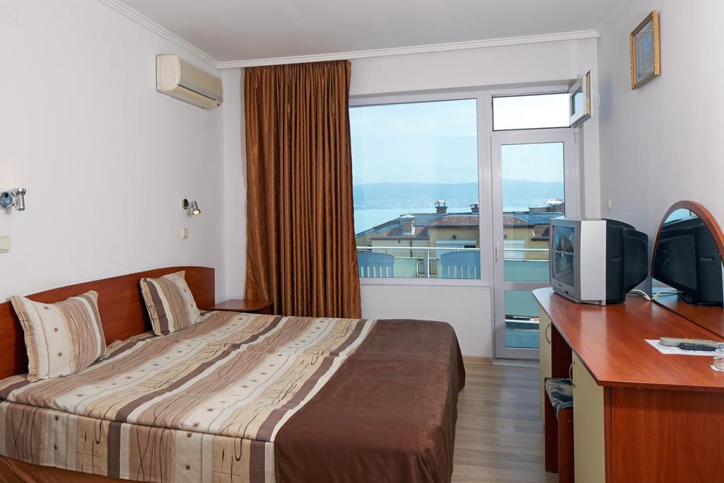 Night Panorama Hotel Nesebar Luaran gambar